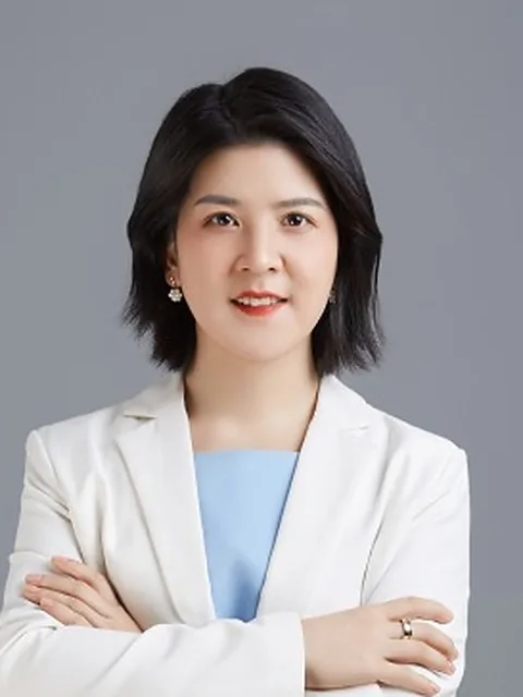 郄超丽律师